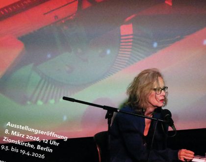 Ausstellung: Textinstallation von Ulrike Damm 8.3.–19.4.2026